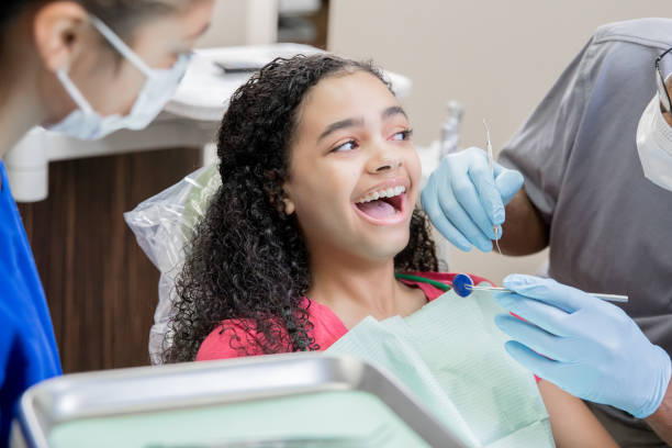 Best Emergency Dentist for Knocked-Out Tooth in Seaford, NY
